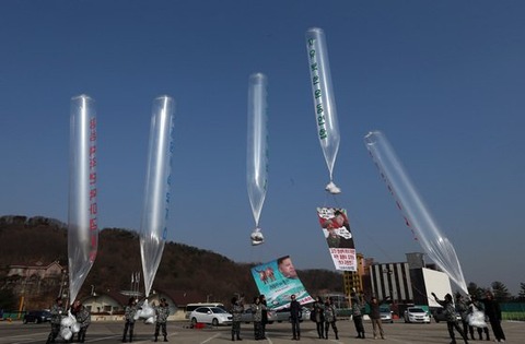 【中央日報】 「対北朝鮮ビラ」散布活動を行っている脱北者団体代表、成田空港から追放