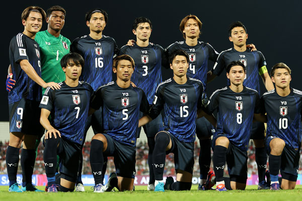 【悲報】W杯出場目前のサッカー日本代表、大谷翔平フィーバーの影に隠れてしまう