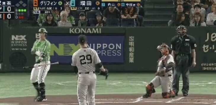 今日の巨人vsヤクルトのストライクゾーン、普通にヤバすぎる