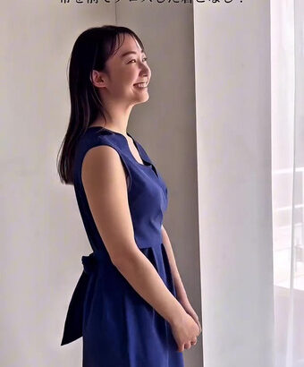 杉原凜アナ　ノースリ、巨乳、インナーチラ見え！！【GIF動画あり】