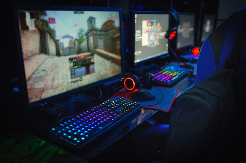 実際お前らってpcにどのレベルのグラボ積んでんの？