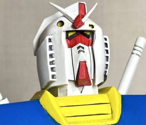 女の子「ガンダムって人型の意味あるの？おっきい戦車でよくない？」