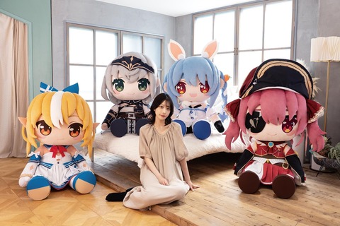 【画像】ホロライブさん等身大ぬいぐるみ（66,000円）を作ってしまう