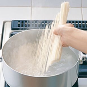 そうめんの茹で方ってどれが正しいんだろうな