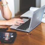 PCの起動遅すぎるんだがやっぱCPUが原因なのか？