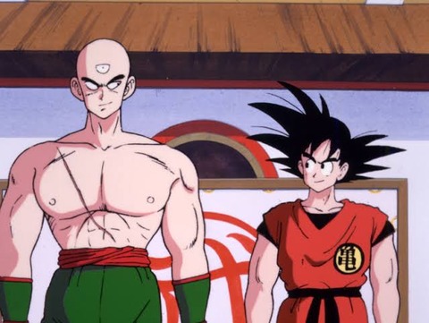 DBで何で天津飯の目が三つ有る事に登場人物誰も触れないの？