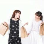 ブランド物の服とかに金かけるやつって頭おかしいよな