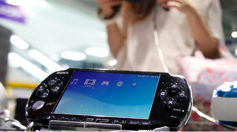 Yahoo!「PS6と新型PSPの発売時期やスペックがリーク。新PSPは低価格・高性能でSwitch 2の脅威に？」