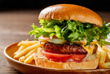 【ハンバーガー】1個の適正価格は…4人に1人が「300円台」