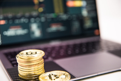 今からビットコイン買って意味あんの？もう価格が上がりすぎて3倍にすらならんや