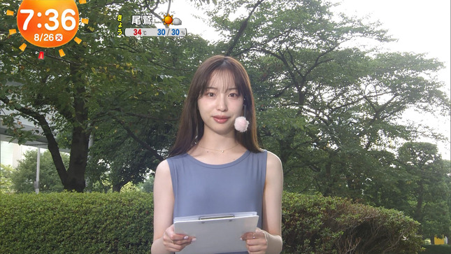 林佑香アナ　セクシーノースリーブ！！