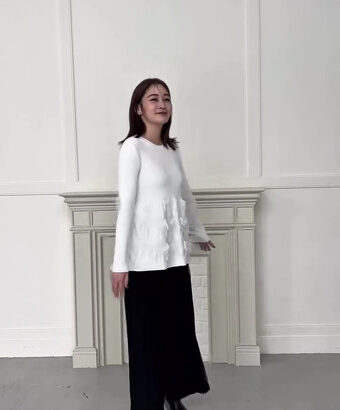 岩田絵里奈アナ　新作ニットで胸元くっきり！！【GIF動画あり】
