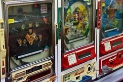 ワイ「パチンコで負けたわw」敵「そのお金でもっと楽しいことできたのに」ワイ「レバブル」