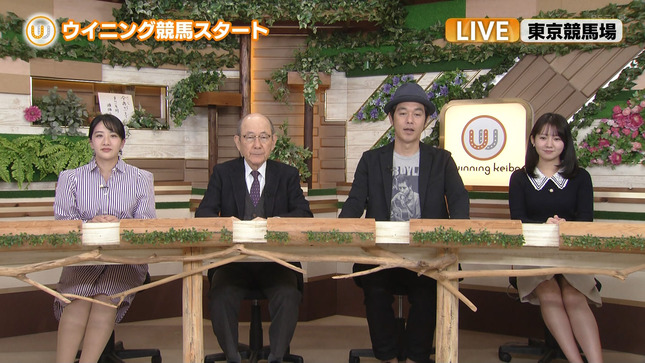 冨田有紀アナ　スリットからパンチラ寸前！！