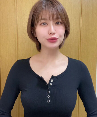 市村紗弥香キャスター　ピタピタ過ぎるニットの巨乳！！【GIF動画あり】