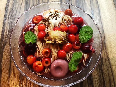 【画像】このラーメン食べきれる？