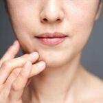 東大卒皮膚科医「肌の綺麗さは生活習慣や食事よりも〇〇〇〇でほとんど決まる」