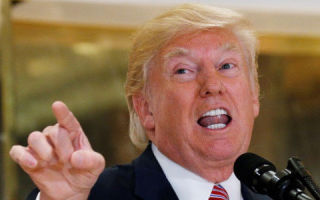 ノーベル賞経済学者 「ビットコイン急落はトランプ大統領の影響力低下と関係」