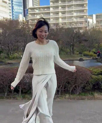 今井春花キャスター　強風を全身に浴びて巨乳が揺れる、下半身くっきり！！【GIF動画あり】