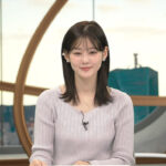 中原みなみアナ　ニットで胸元強調！！