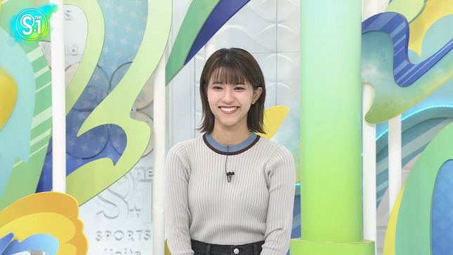 御手洗菜々アナ　ニットで胸元強調！！