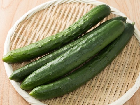 キュウリ（味F　栄養G）←こいつが野菜界で天下を獲れた理由