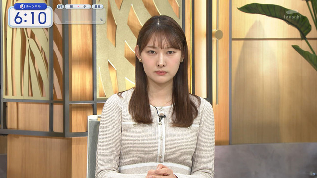 森山みなみアナ　ニットで豊乳がくっきり！！