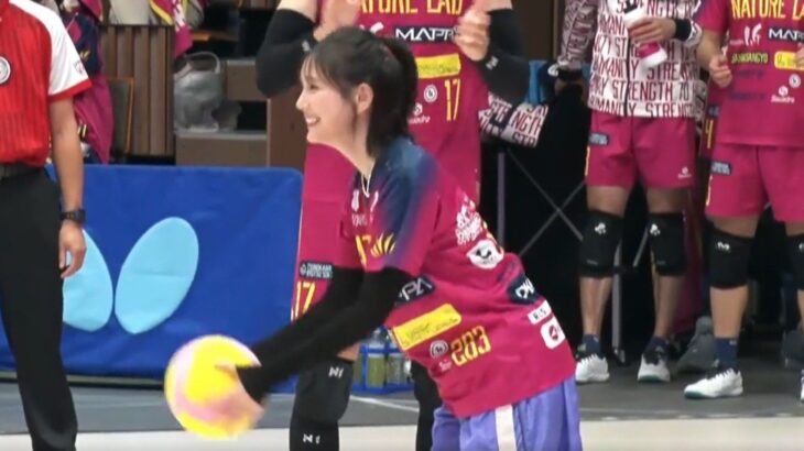 【あの人も？】本田翼さんの「あるコーデ」に他の人と比べることに