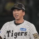 佐藤輝明は単純に年俸関連で契約がこんなに遅れるとは思えないからポスティングで揉めてるのは確定やろな