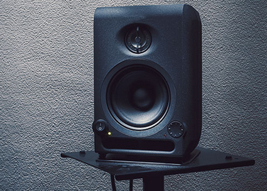 ゲーミングモニターを買ったらスピーカーが付いていなかった！！！