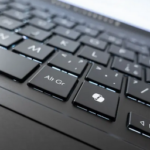 【MS悲報】DELL「Copilot+ PC全然売れへんやんけ😡」