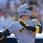 佐藤輝明、自費キャンプでは阪神のユニフォームを着用できず