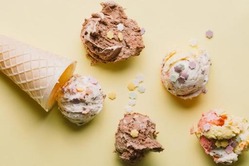 上司「スーパーカップのバニラ味買ってこい」ワイ「おかのした」