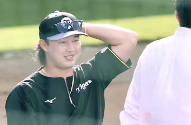 開幕レフト、前川右京vs濱田太貴の一騎打ちか