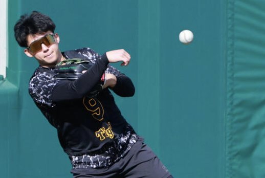 立石に続き他軍のドラ1松下も離脱….ドラ1はプレッシャーが多い分無理してしまうんやろな