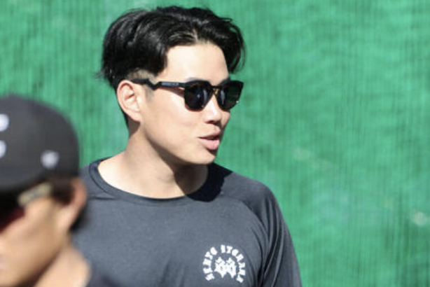 糸原は今年引退でも違和感ないが梅野はまだ数年やるんじゃないか