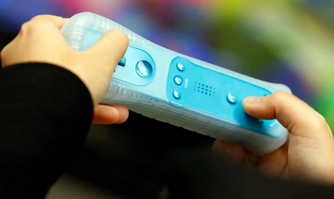 【朗報】SwitchオンラインにDS・Wii・メガCD追加か！？センサーバー不要のWiiリモコンも登場の可能性