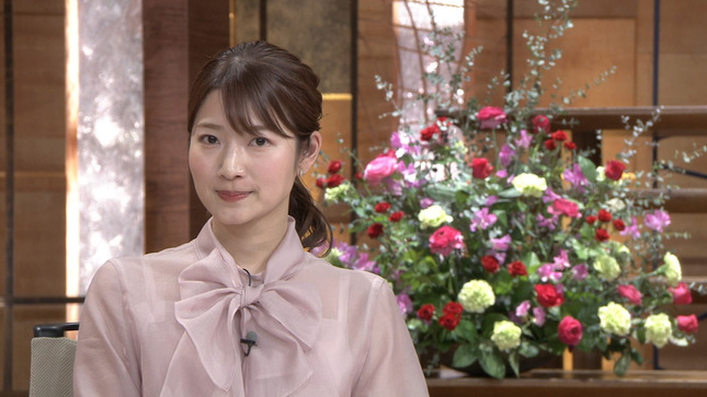 透け透け、安藤萌々アナ　ブラ紐まで透ける！！