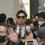 佐藤輝明、ハリウッドスターみたいになるwwwwwwwww