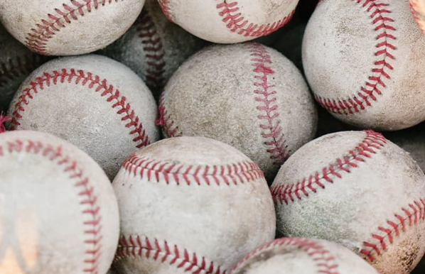 他の練習試合見てるけどボール去年より飛ばなくない？