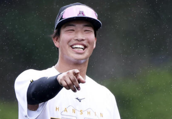 解説人から百崎が高評価！！明日日ハム戦でセカンドでスタメンか