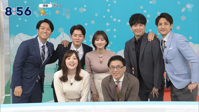 河出奈都美アナ　ニットの巨乳がくっきり体操！！【GIF動画あり】