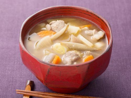 豚汁(ぶたじる)のこと豚汁(とんじる)っていう人は豚肉(ぶたにく)のこと豚肉(とんにく)っていうのか？ｗ