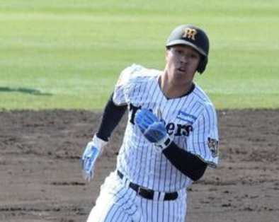 【朗報】岡城快生、肩がエグいwwwwwwwwwww