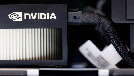 【半導体】メモリー高騰、PCに波及　メーカー苦慮、ゲーム機でも