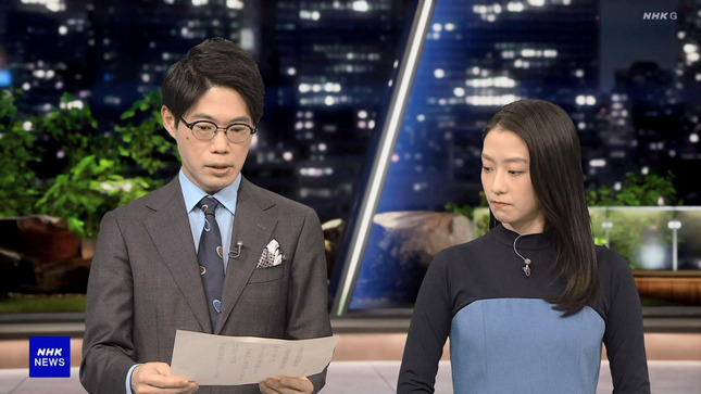 副島萌生アナ　セクシーな胸元！！