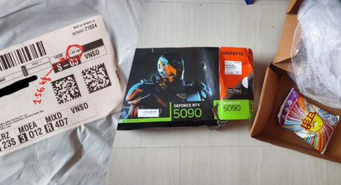 【悲報】RTX 5090を約52万円で購入、届いたのは約300円の洗濯洗剤――Amazonは返金を拒否