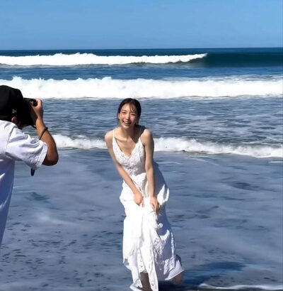 刈川くるみアナ　胸チラ、谷間チラ、巨乳が揺れる！！【GIF動画あり】