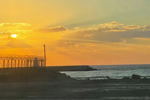 【海外メディア】 ホルムズ海峡の船舶、識別データで「中国」強調、 イランの攻撃回避で