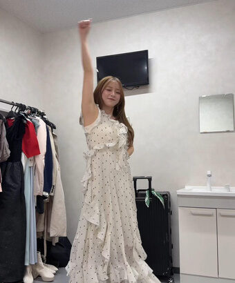 森香澄アナ　脇全開で踊る！！【GIF動画あり】